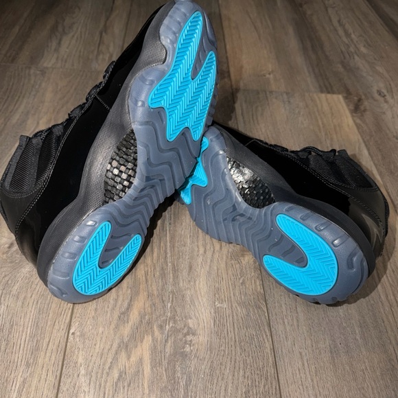 Jordan 11 - Picture 10 of 10